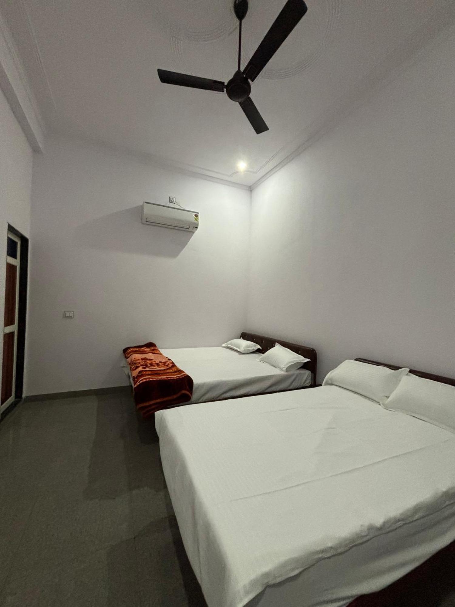 Hotel Raghunath Palace Khātu Exterior foto